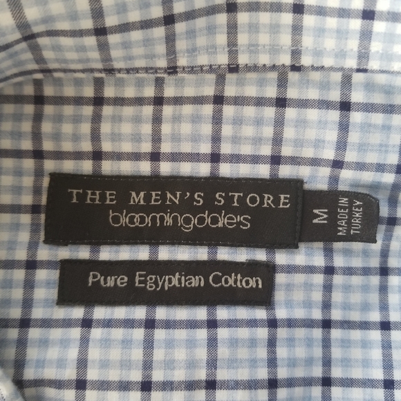 Men's Dress Button-Up Shirt - Size M - Picture 4 of 5